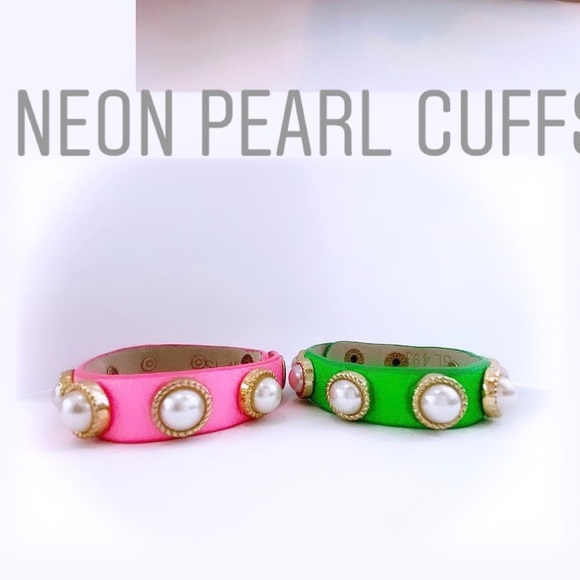 Pink and green bracelet - Picture 1 of 2